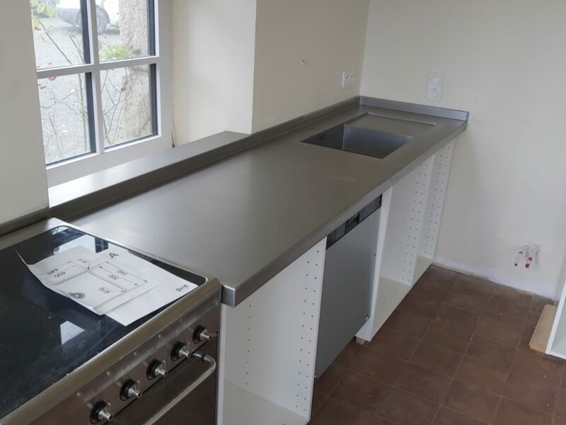 creation-plan-travail-inox-vibre-lannion5